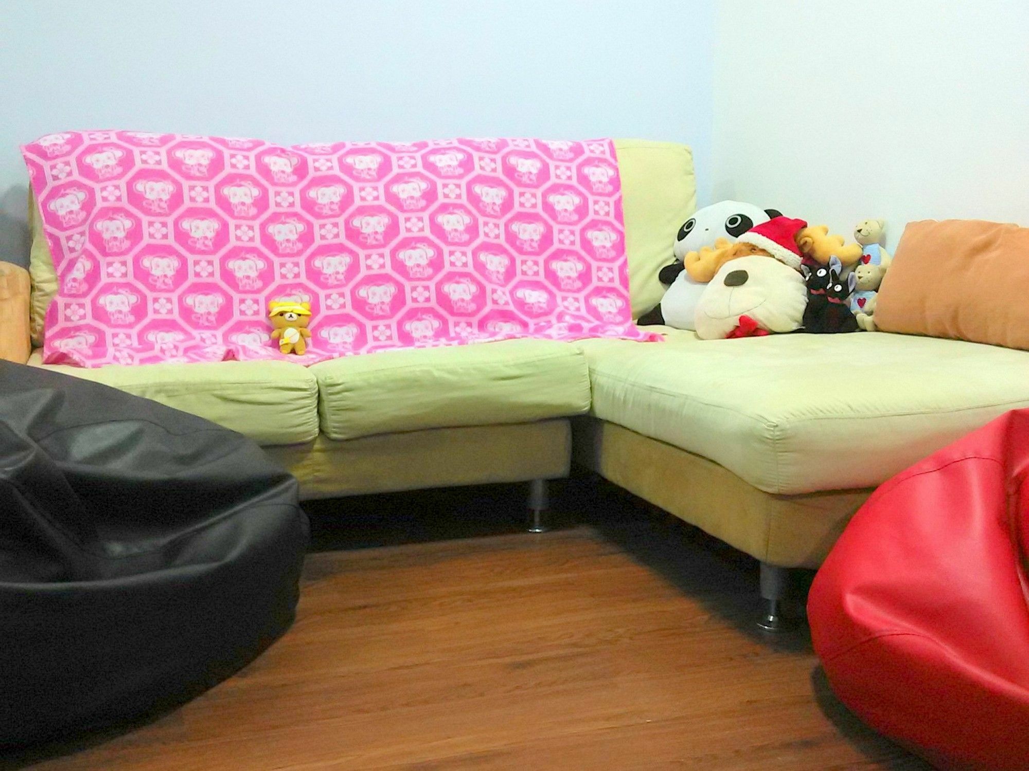 Moon Eleven Hostel Near Klia & Klia2 เซปัง ภายนอก รูปภาพ