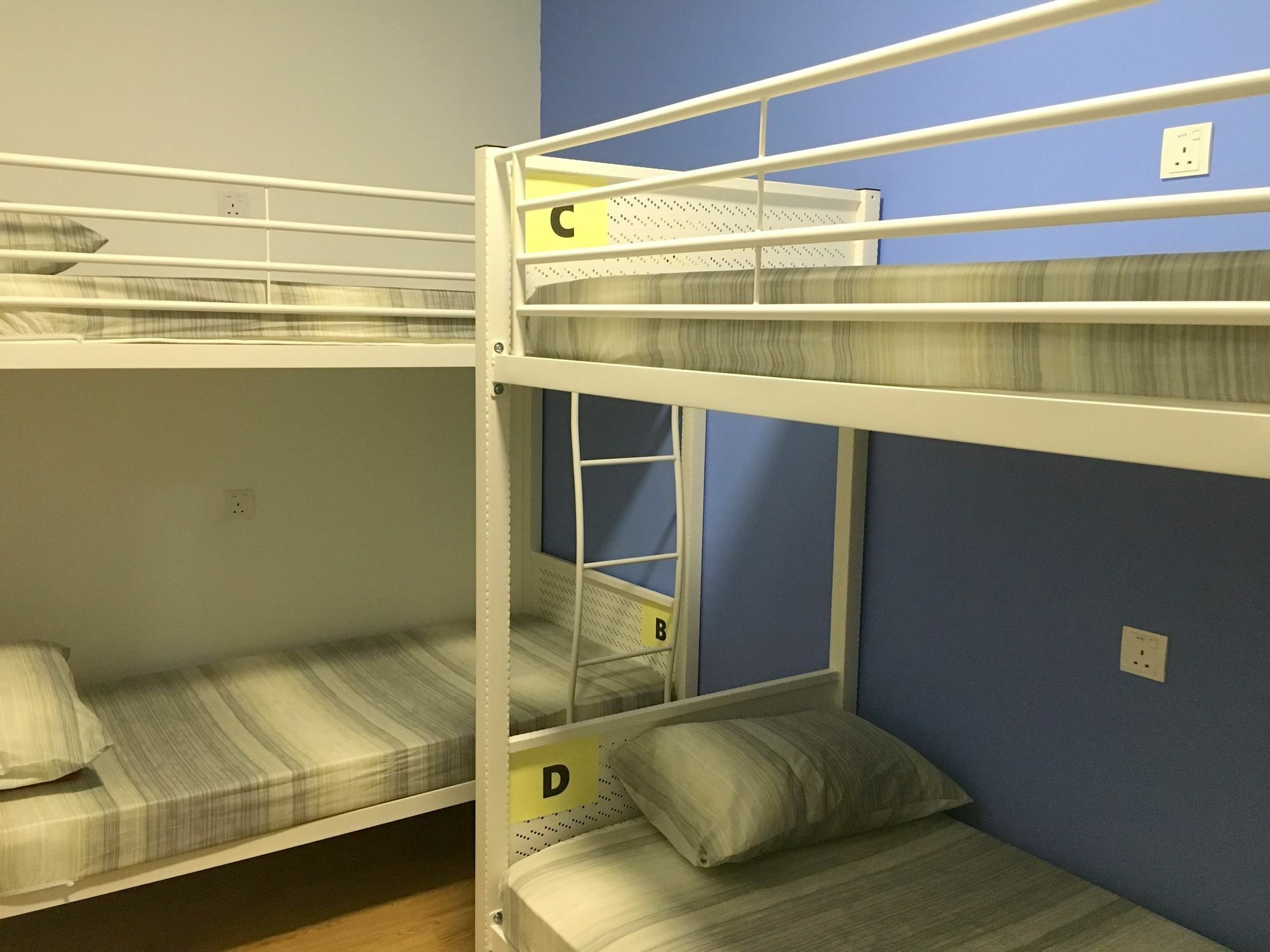 Moon Eleven Hostel Near Klia & Klia2 เซปัง ภายนอก รูปภาพ